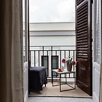 Gasthuis Palazzo Cavarretta - Le Stanze Di Pinella 3*