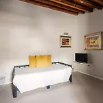 Gæstehus Palazzo Cavarretta - Le Stanze Di Pinella Palermo