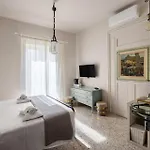 Palazzo Cavarretta - Le Stanze Di Pinella 3*