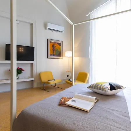 Guest house Palazzo Cavarretta - Pinella's And