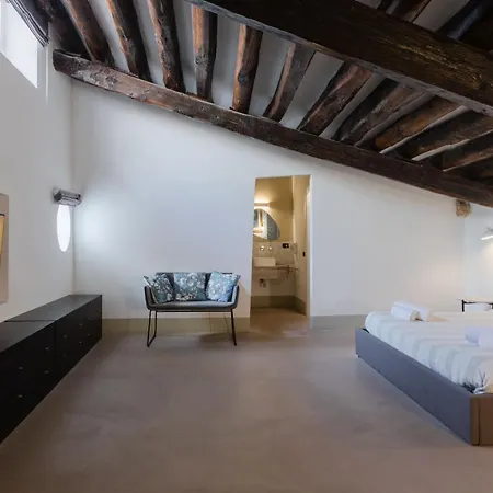 Palazzo Cavarretta - Pinella's And Guest house Palermo