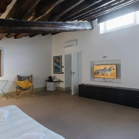 Guest house Palazzo Cavarretta - Pinella's And