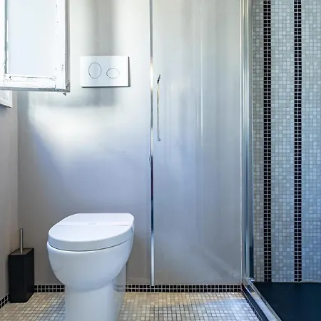 Palazzo Cavarretta - Pinella's And Guest house 3*
