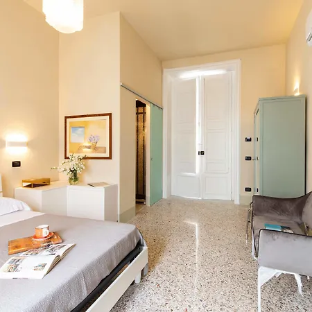 Palazzo Cavarretta - Le Stanze Di Pinella Maison d'hôtes