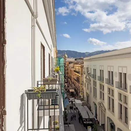 Palazzo Cavarretta - Le Stanze Di Pinella Gæstehus 3*