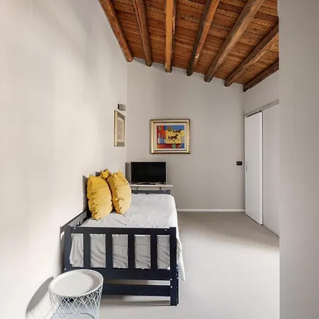 Maison d'hôtes Palazzo Cavarretta - Le Stanze Di Pinella