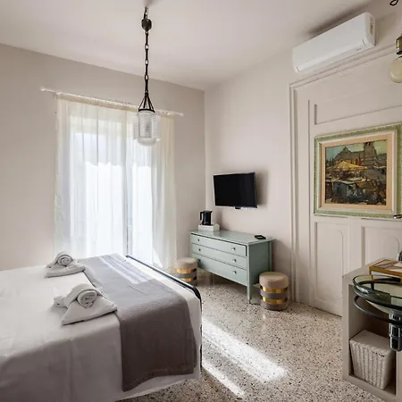 Palazzo Cavarretta - Le Stanze Di Pinella 3*
